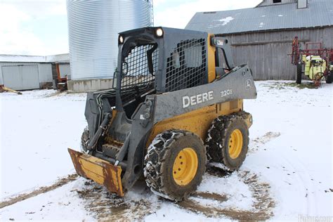 Find skid steers For Sale 